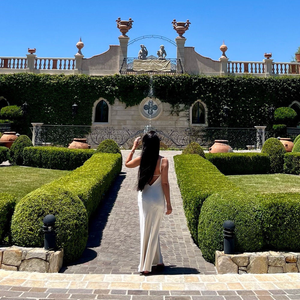 Meet your Posher, Rafaella